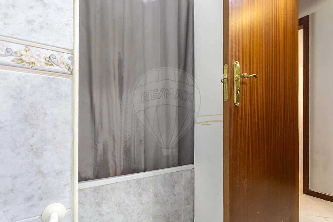 Apartamento T3 para Venda em Loures Foto 20