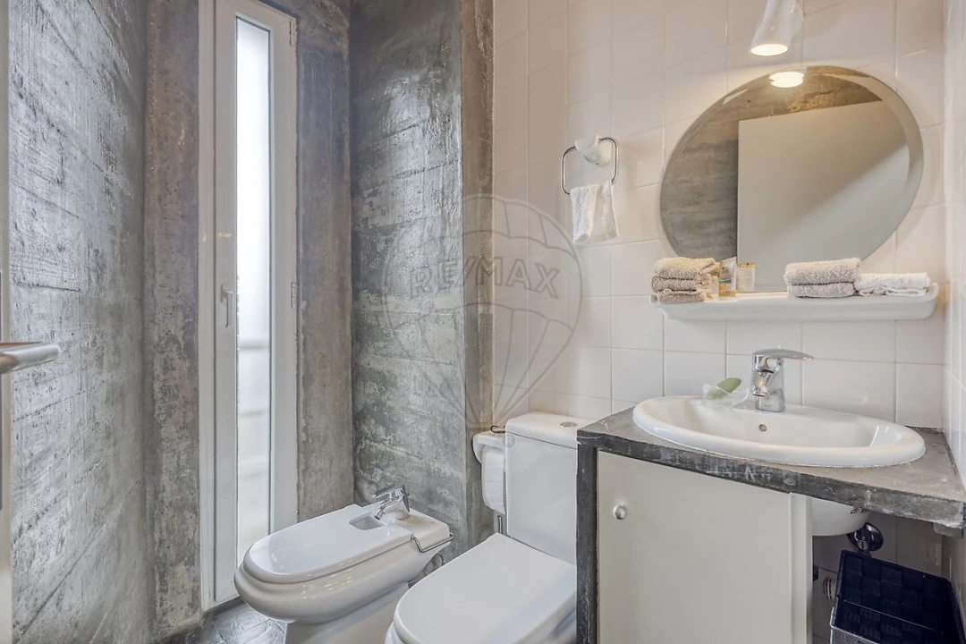 Moradia T5 para Venda em Mafamude e Vilar do Paraíso Foto 8