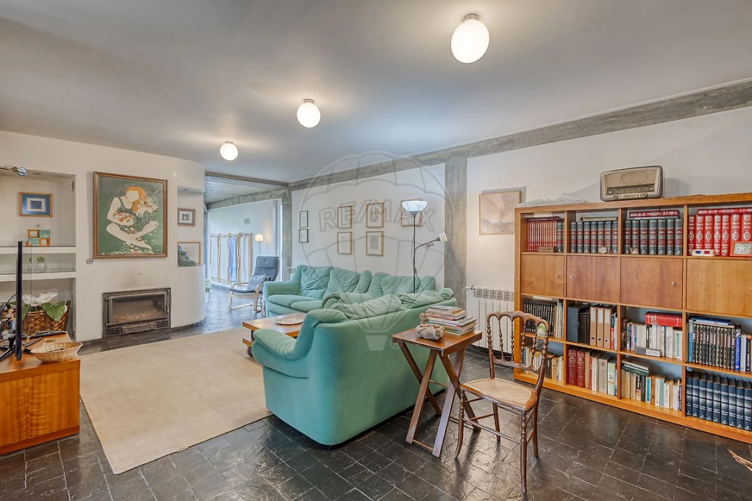 Moradia T5 para Venda em Mafamude e Vilar do Paraíso Foto 7