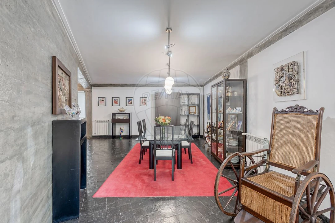 Moradia T5 para Venda em Mafamude e Vilar do Paraíso Foto 9