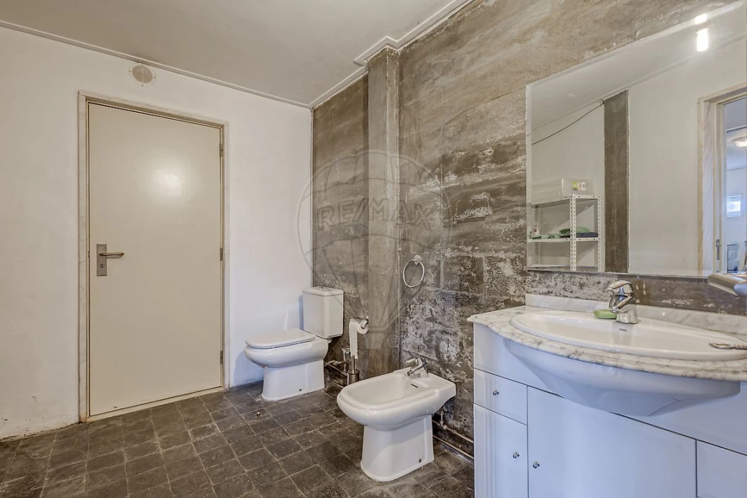 Moradia T5 para Venda em Mafamude e Vilar do Paraíso Foto 26