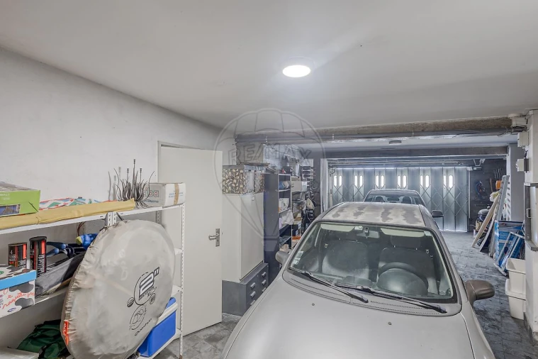 Moradia T5 para Venda em Mafamude e Vilar do Paraíso Foto 28