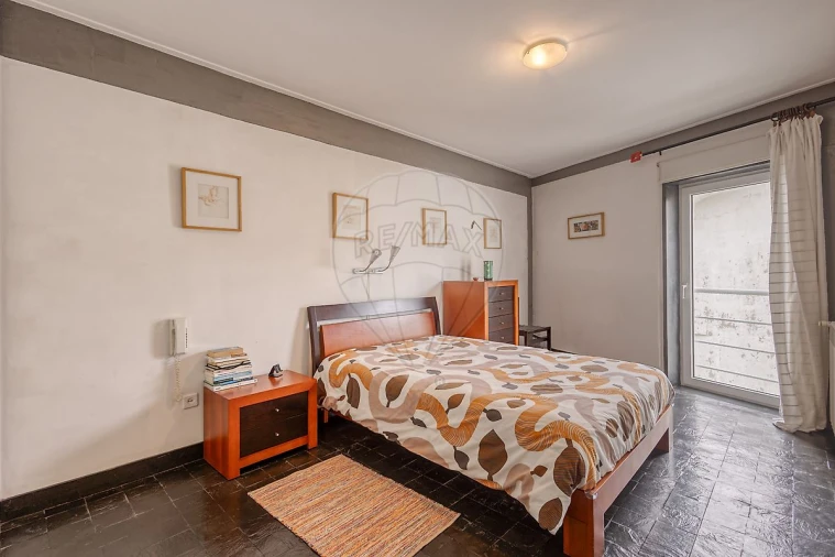 Moradia T5 para Venda em Mafamude e Vilar do Paraíso Foto 19