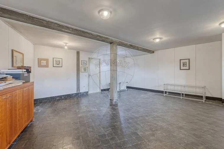 Moradia T5 para Venda em Mafamude e Vilar do Paraíso Foto 25