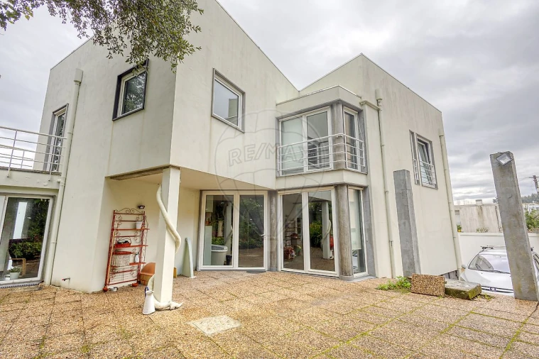 Moradia T5 para Venda em Mafamude e Vilar do Paraíso Foto 3