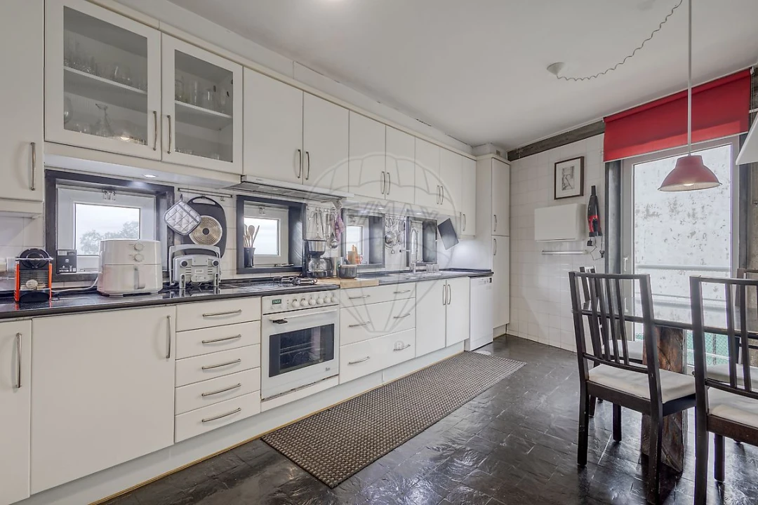 Moradia T5 para Venda em Mafamude e Vilar do Paraíso Foto 14