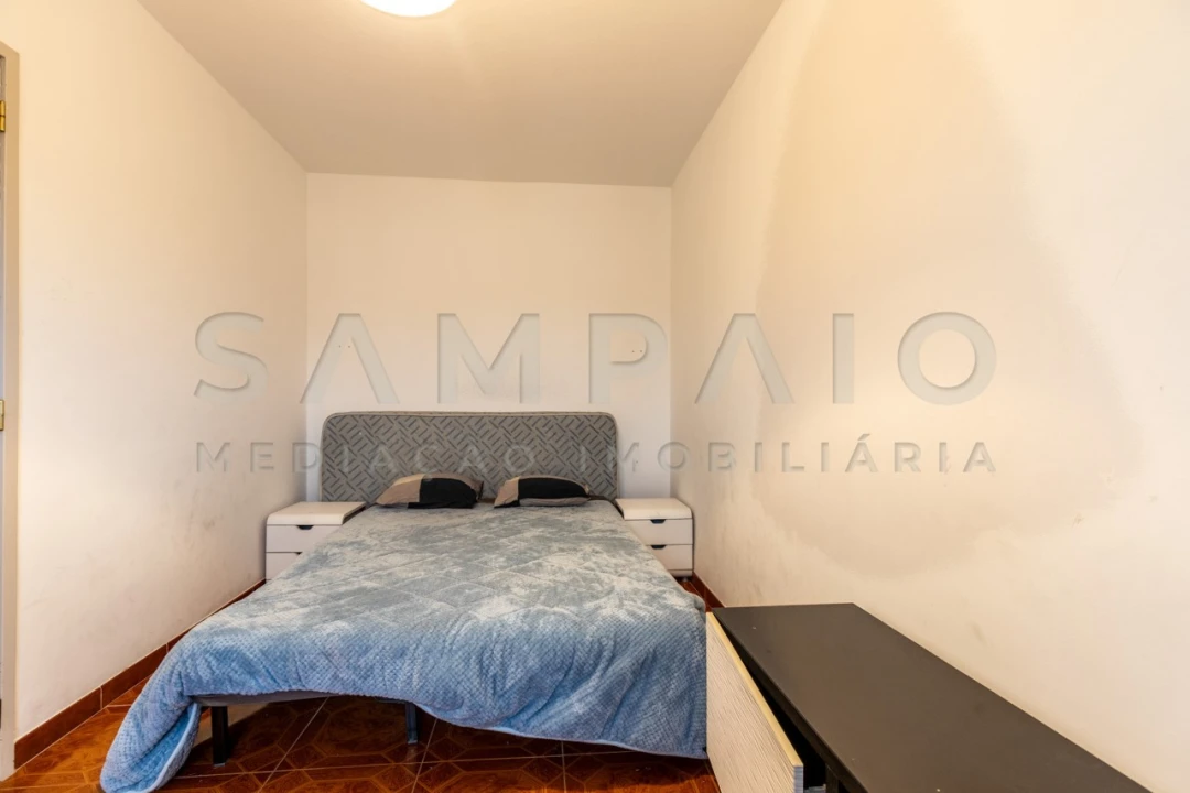 Apartamento T2 para Venda em Corroios Foto 20