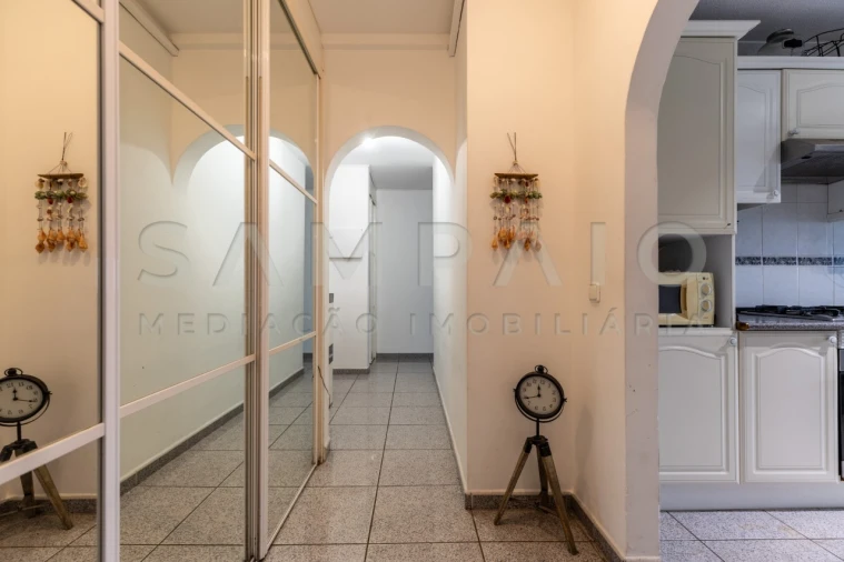 Apartamento T2 para Venda em Corroios Foto 5