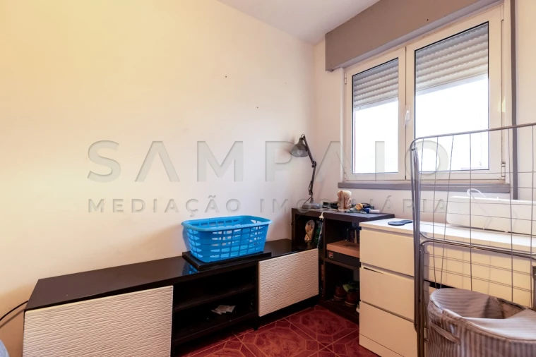 Apartamento T2 para Venda em Corroios Foto 19