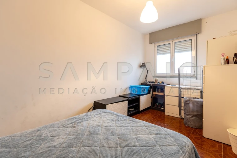 Apartamento T2 para Venda em Corroios Foto 21