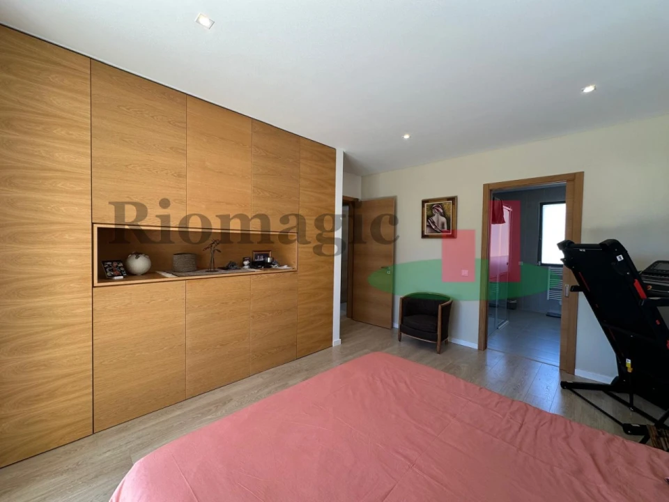 Moradia T3 para Venda em Carvalhal Foto 13