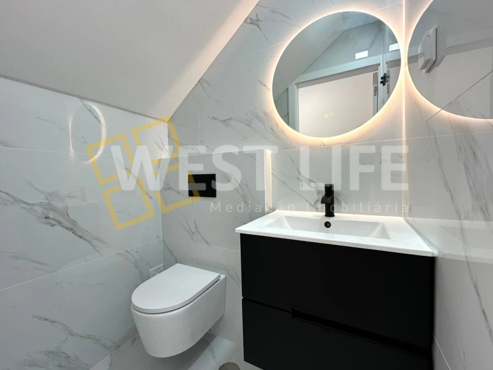 Moradia T4 para Venda em Santa Barbara Foto 19