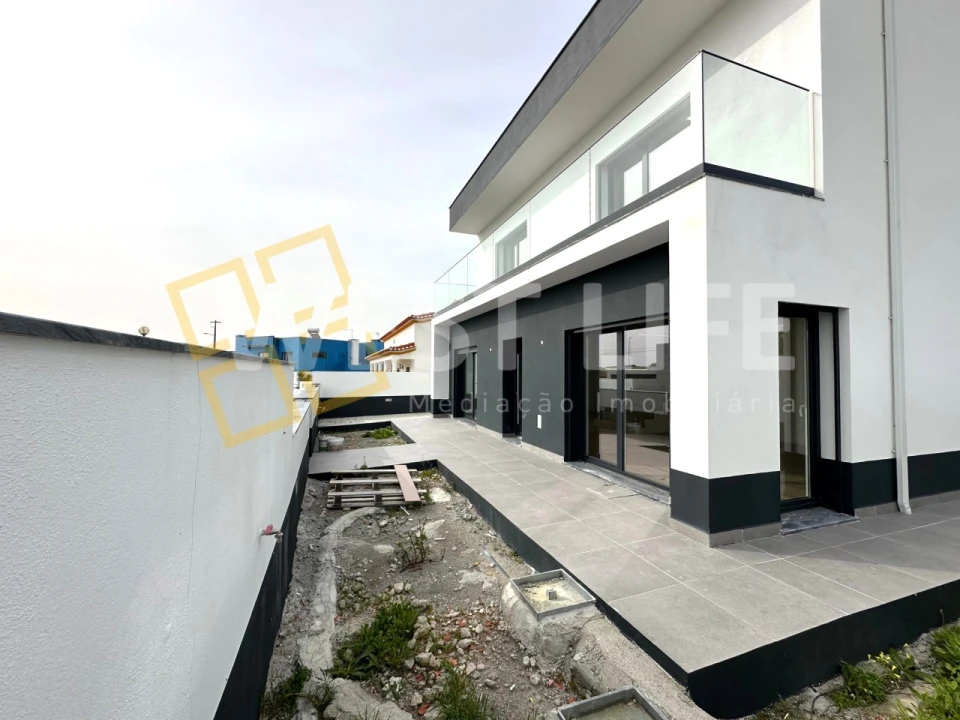 Moradia T4 para Venda em Santa Barbara Foto 24