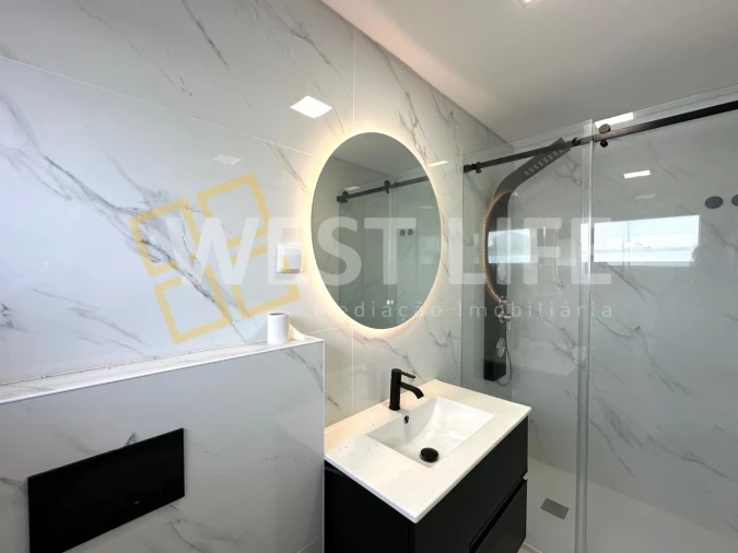 Moradia T4 para Venda em Santa Barbara Foto 6