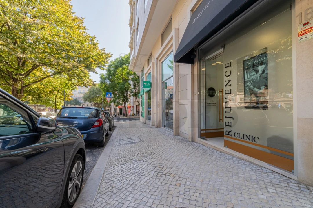 Negócio para Cedência de Quotas em Arroios Foto 3