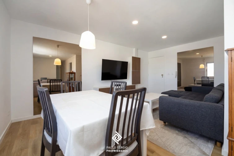 Apartamento T3 para Arrendamento em Santa Marinha e São Pedro da Afurada Foto 3