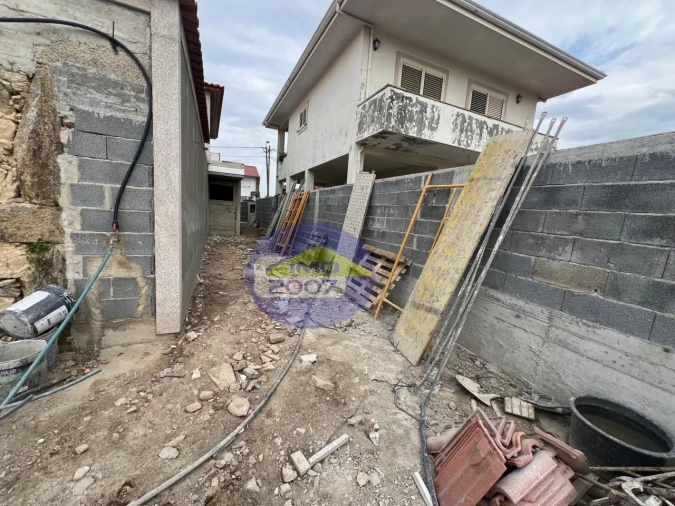 Moradia T3 para Venda em Lobão, Gião, Louredo e Guisande Foto 47