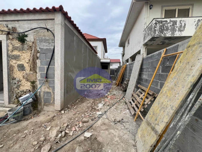 Moradia T3 para Venda em Lobão, Gião, Louredo e Guisande Foto 56