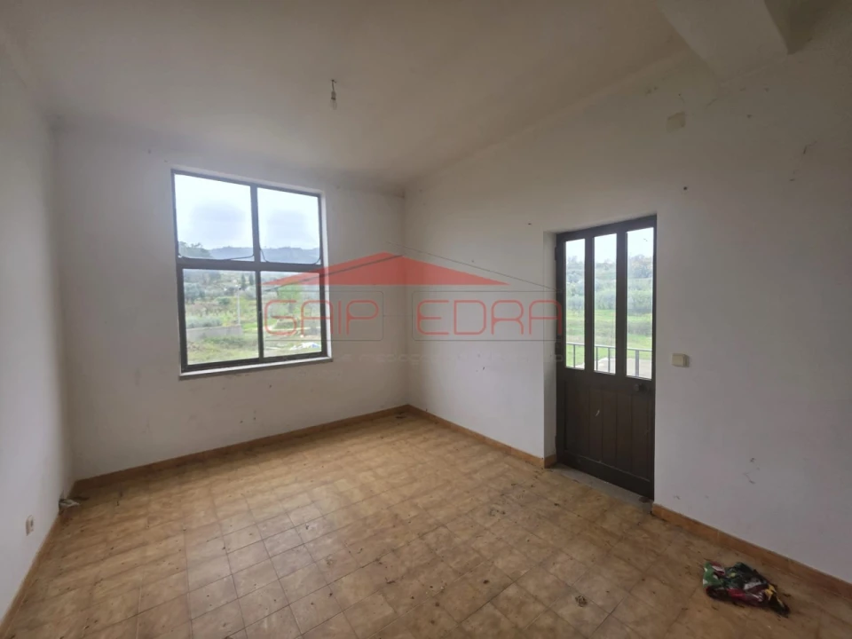 Moradia T4 para Venda em Ferro Foto 24