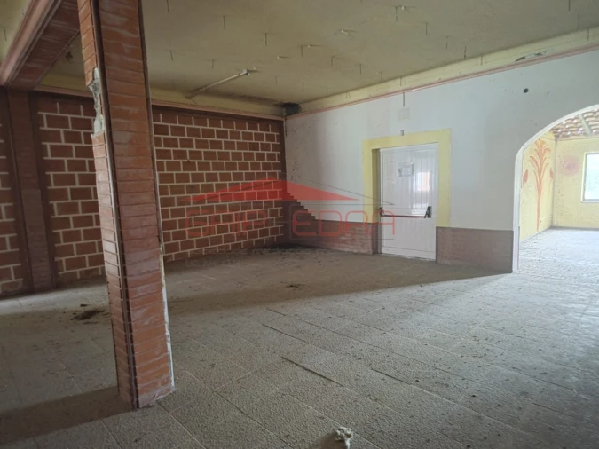 Moradia T4 para Venda em Ferro Foto 13