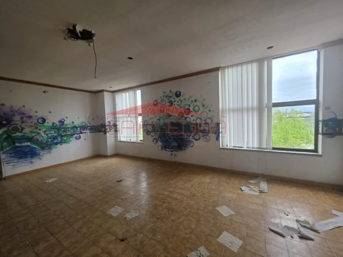 Moradia T4 para Venda em Ferro Foto 26