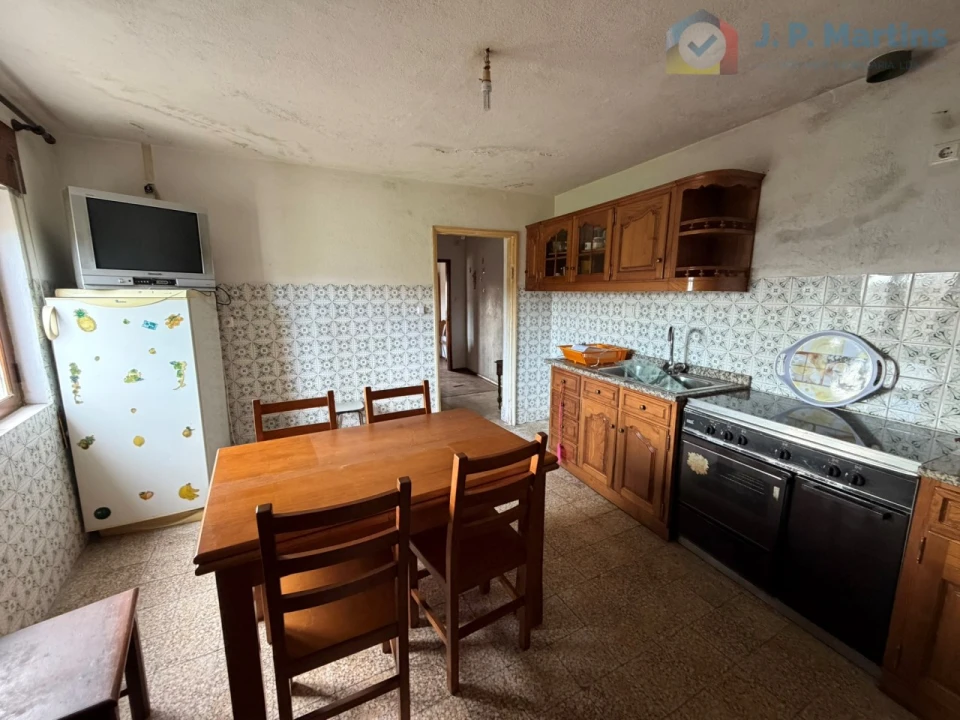 Moradia T1 para Venda em Vascoveiro Foto 14