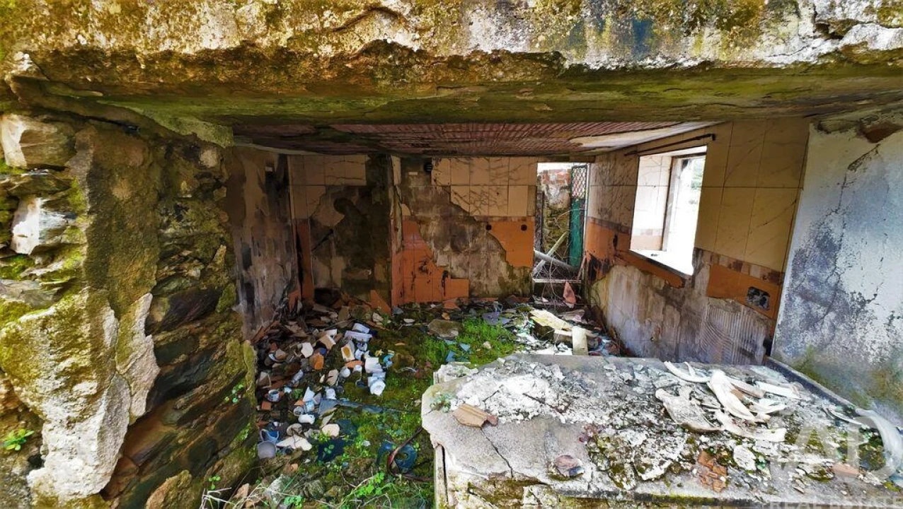 Moradia para Venda em Castanheira de Pêra e Coentral Foto 8