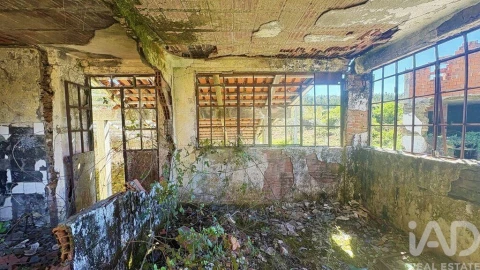 Moradia para Venda em Castanheira de Pêra e Coentral