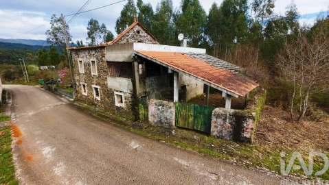 Moradia para Venda em Castanheira de Pêra e Coentral