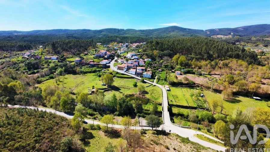 Moradia para Venda em Castanheira de Pêra e Coentral Foto 34