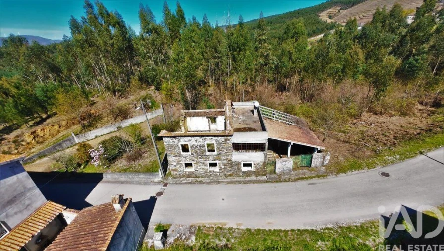 Moradia para Venda em Castanheira de Pêra e Coentral Foto 10