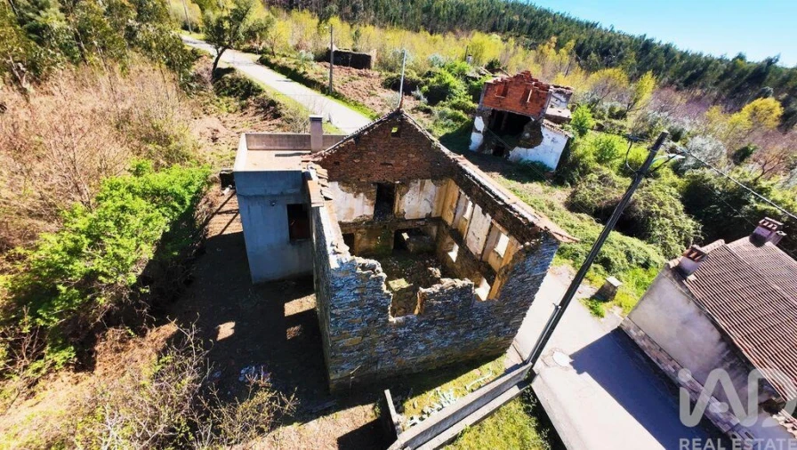 Moradia para Venda em Castanheira de Pêra e Coentral Foto 30