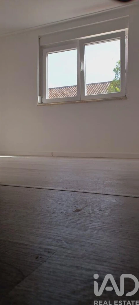 Apartamento T3 para Arrendamento em Alhos Vedros