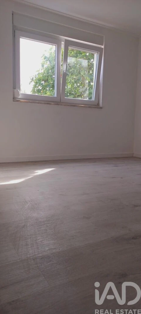 Apartamento T3 para Arrendamento em Alhos Vedros