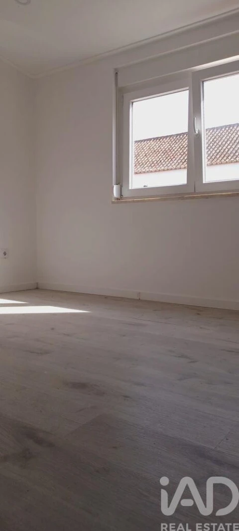 Apartamento T3 para Arrendamento em Alhos Vedros