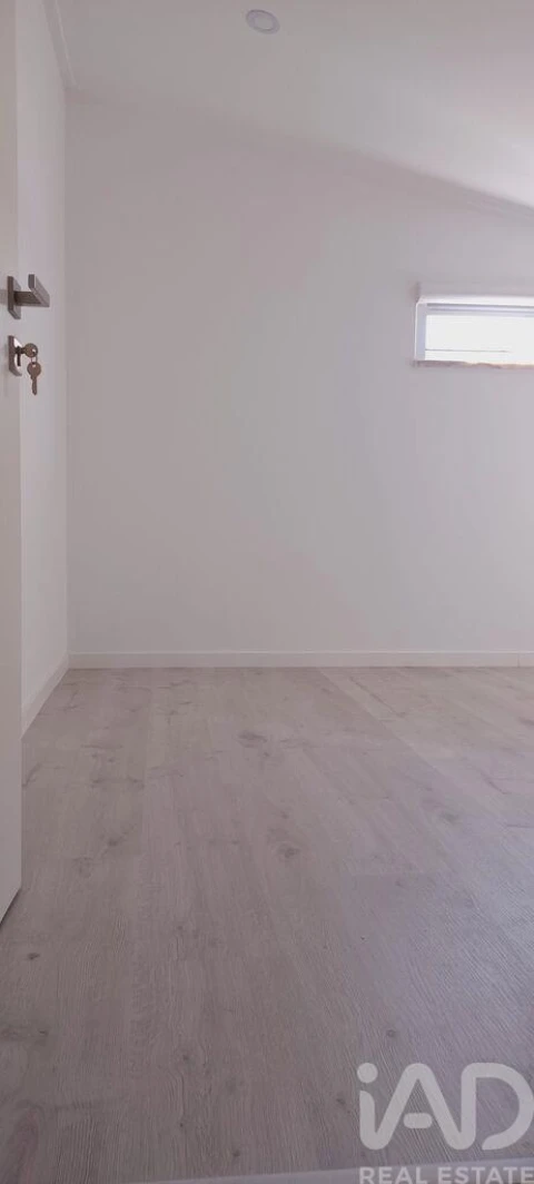 Apartamento T3 para Arrendamento em Alhos Vedros