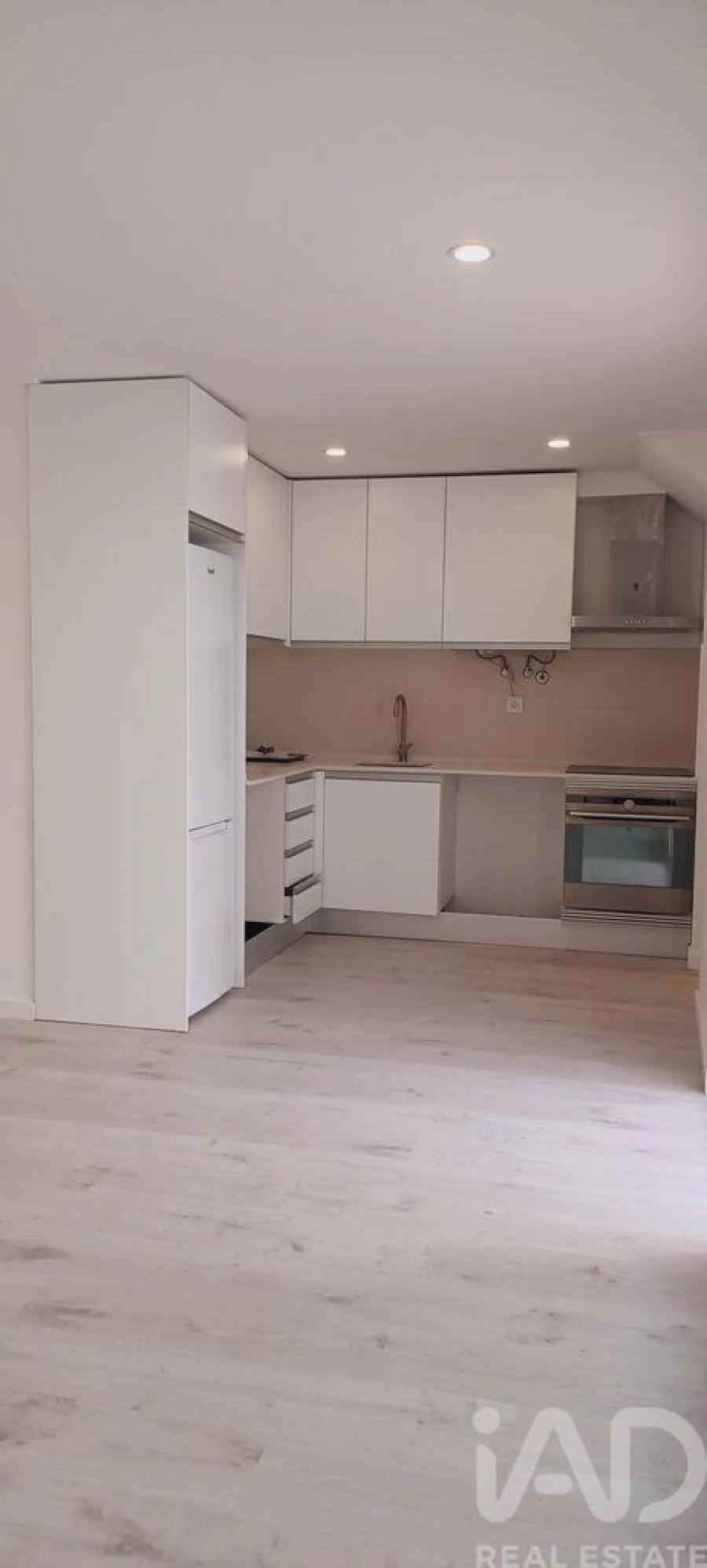 Apartamento T3 para Arrendamento em Alhos Vedros Foto 5