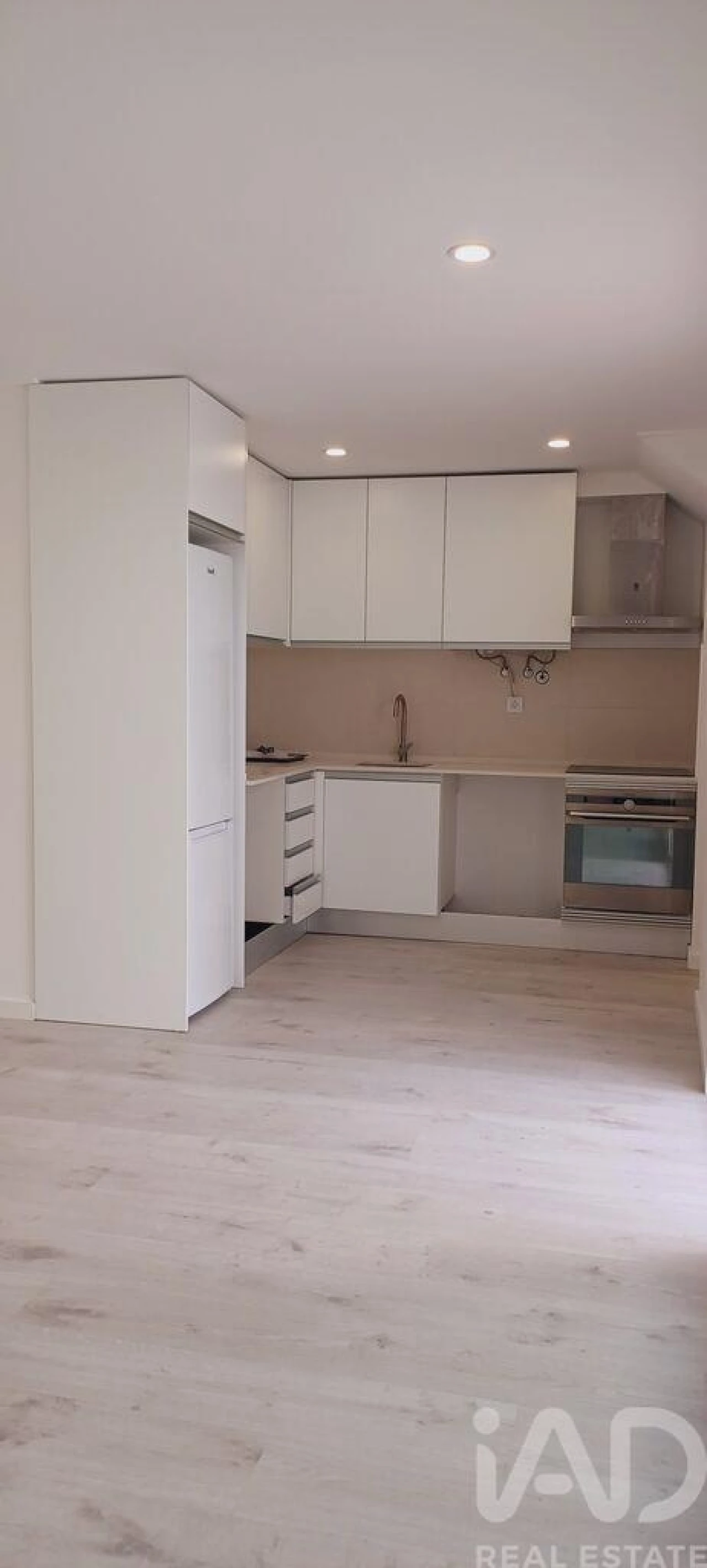 Apartamento T3 para Arrendamento em Alhos Vedros Foto 5