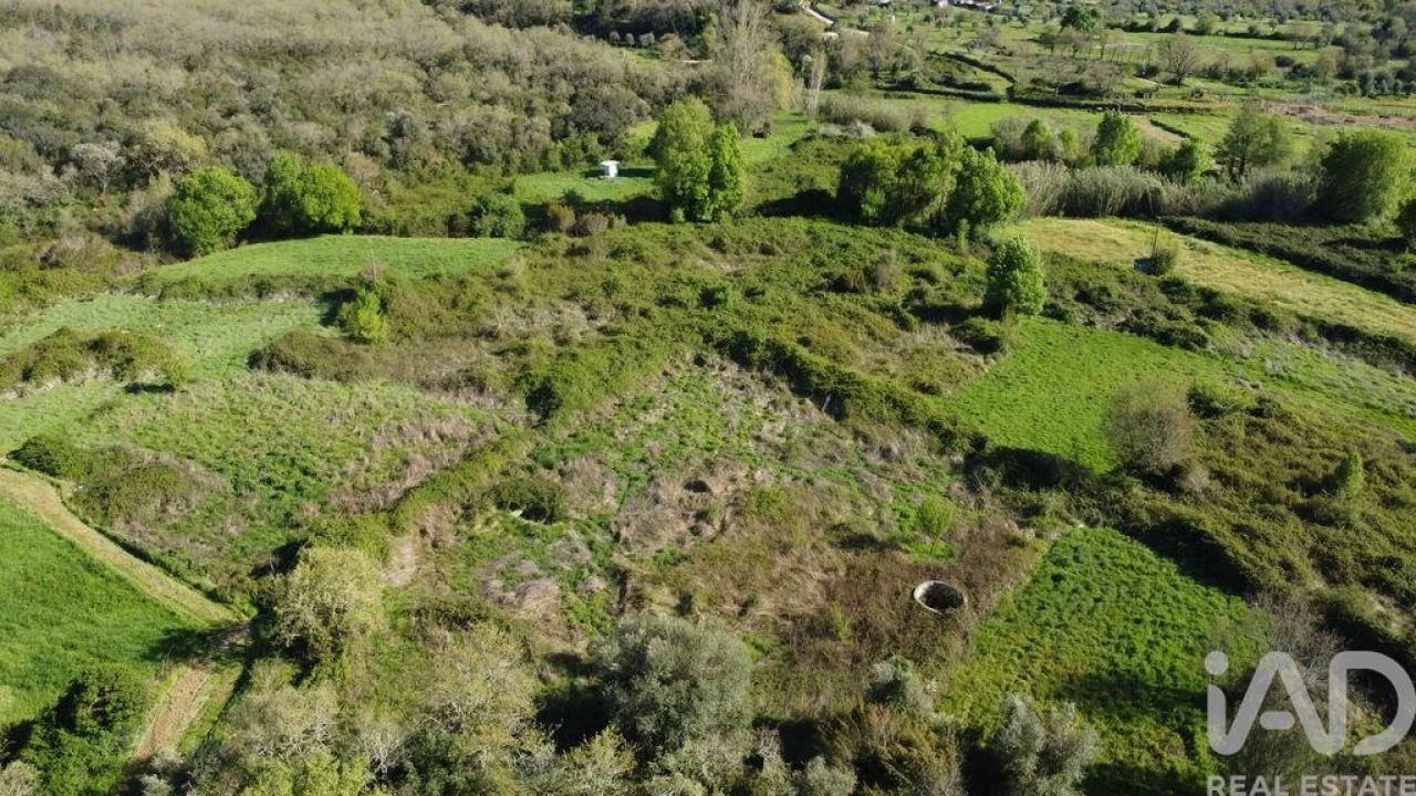 Terreno para Venda em Chãos Foto 11