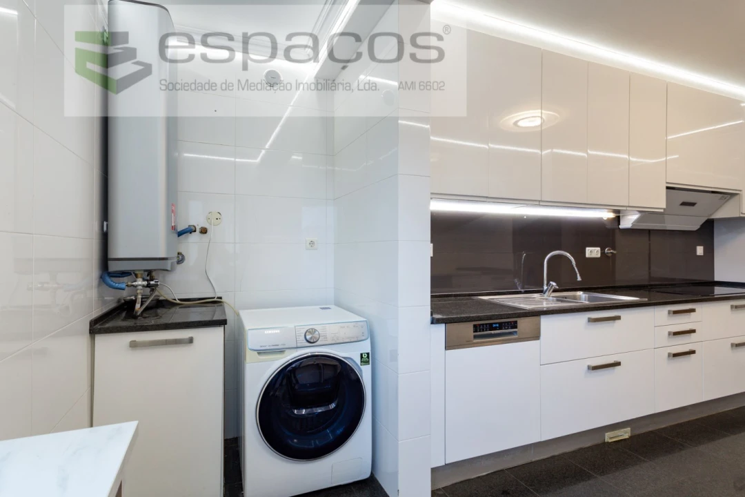 Apartamento T3 para Venda em Olivais Foto 7