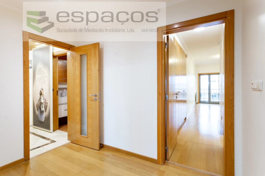 Apartamento T3 para Venda em Olivais Foto 27