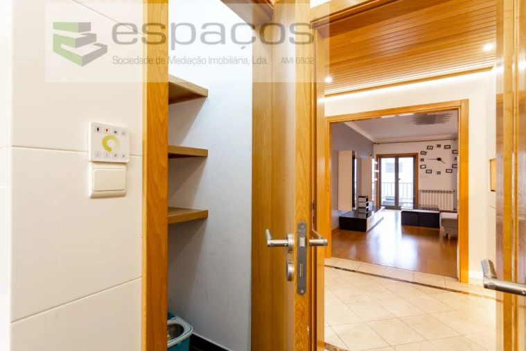 Apartamento T3 para Venda em Olivais Foto 10