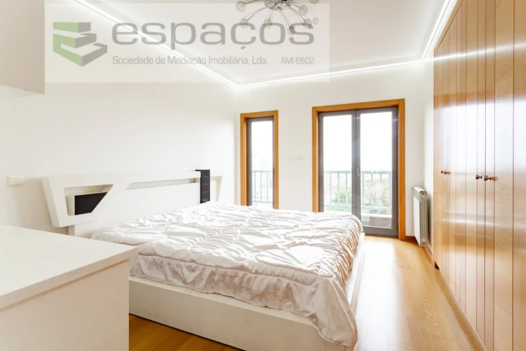 Apartamento T3 para Venda em Olivais Foto 30