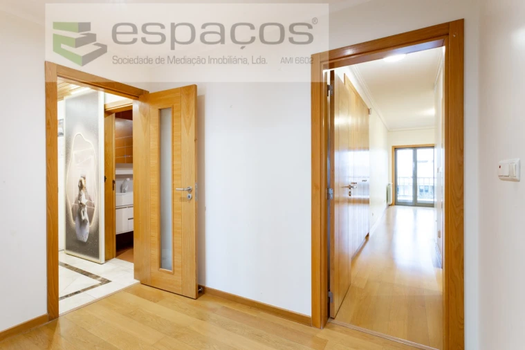 Apartamento T3 para Venda em Olivais Foto 27