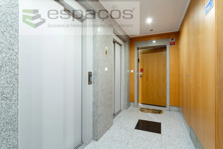 Apartamento T3 para Venda em Olivais Foto 41