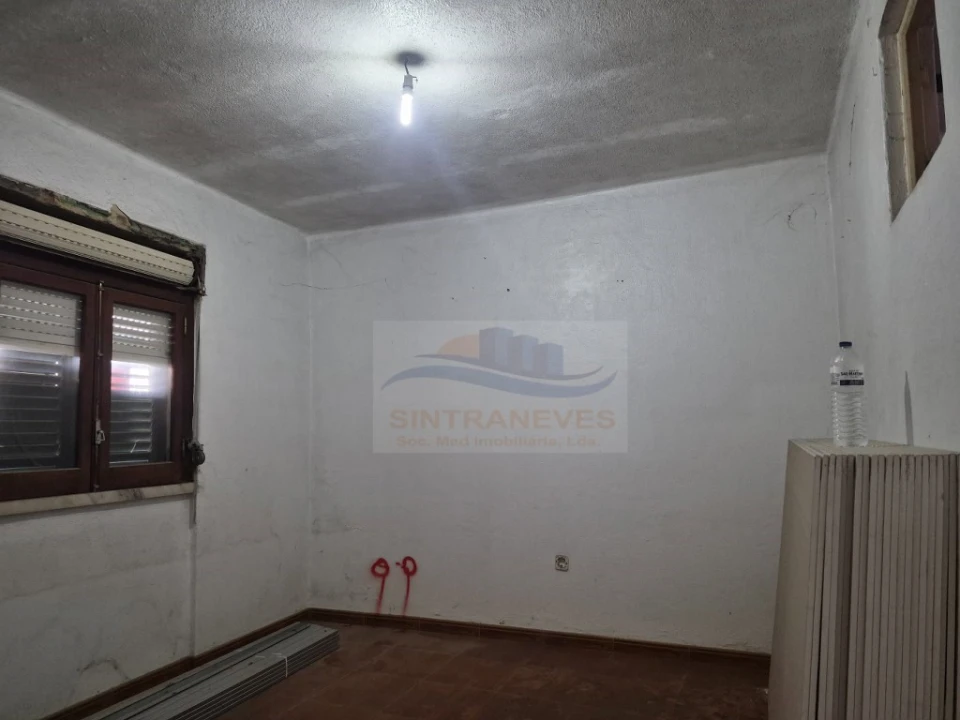 Moradia T2 para Venda em Vialonga Foto 11