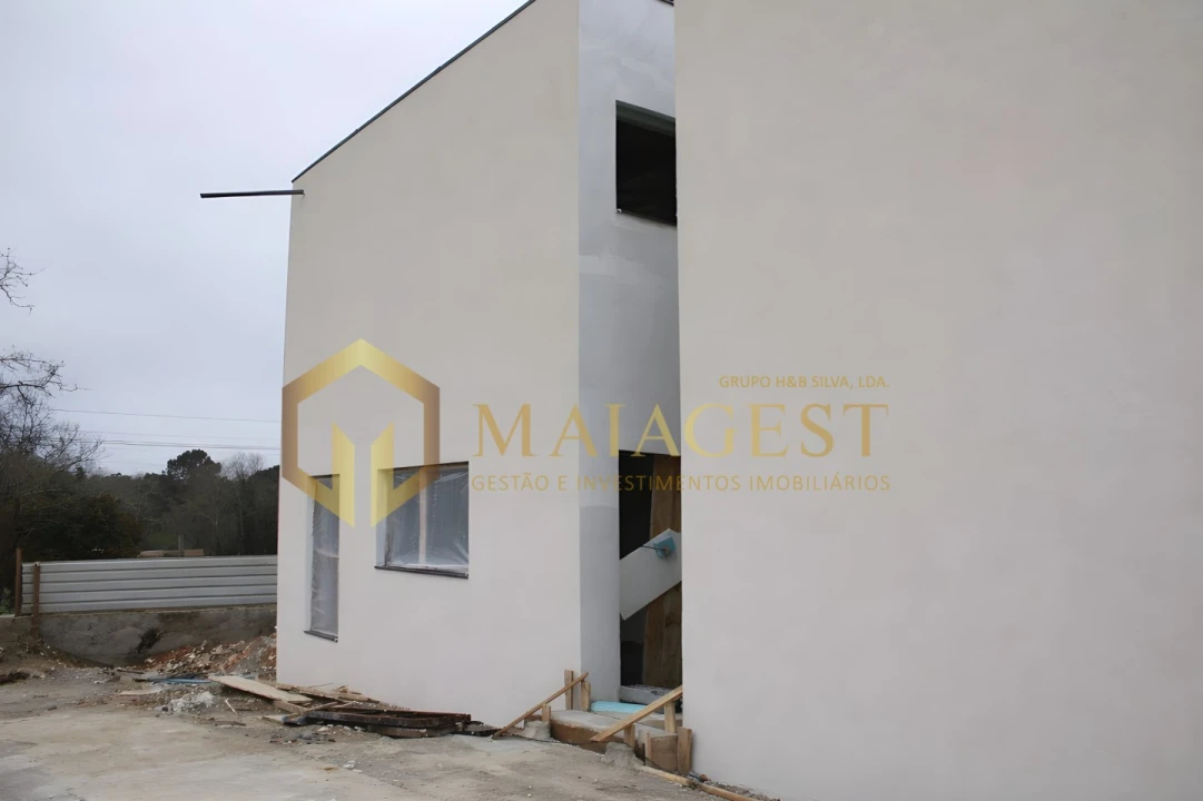 Moradia T3 para Venda em Pedroso e Seixezelo Foto 7