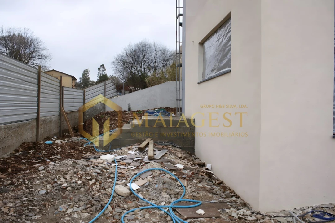 Moradia T3 para Venda em Pedroso e Seixezelo Foto 8