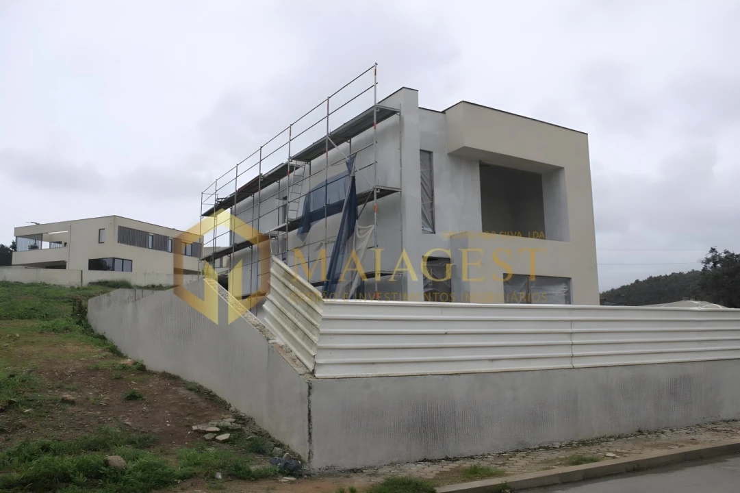 Moradia T3 para Venda em Pedroso e Seixezelo Foto 32