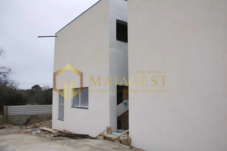 Moradia T3 para Venda em Pedroso e Seixezelo Foto 7